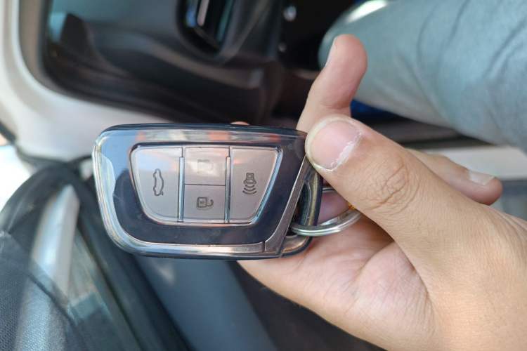 Used JAC Group iEVS4 2019 Revised Version Luxury Smart Edition Vehicle Key