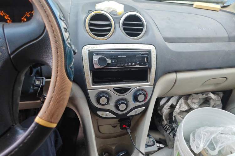Used JAC Group J3 2012 1.3L Manual Standard Edition Audio And AC Panel