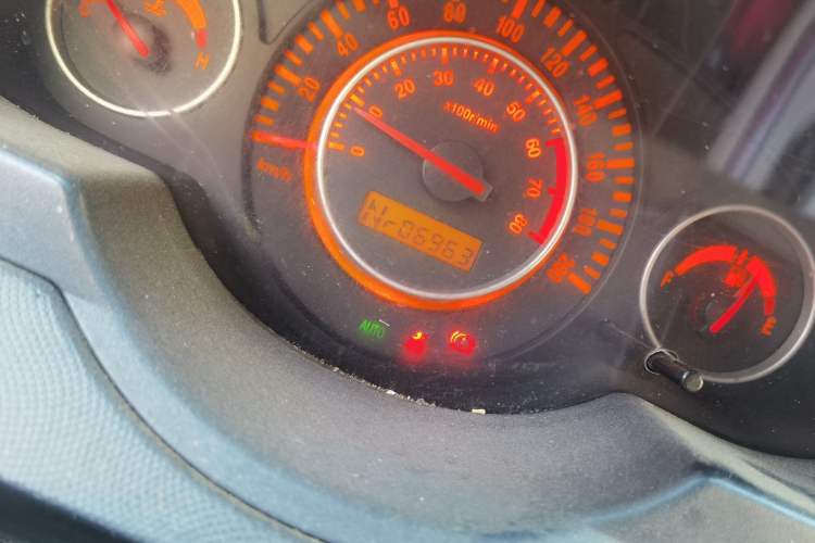 Used JAC Group J3 2012 1.3L AMT Luxury Model Odometer Close Up