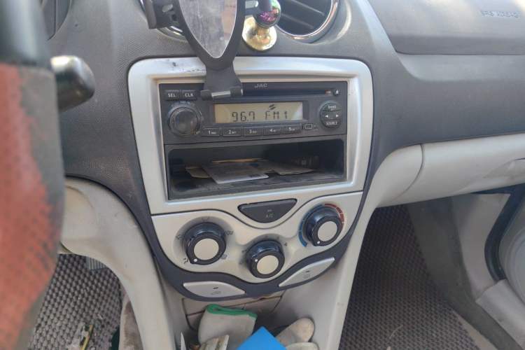 Used JAC Group J3 2012 1.3L Manual Standard Edition Audio And AC Panel