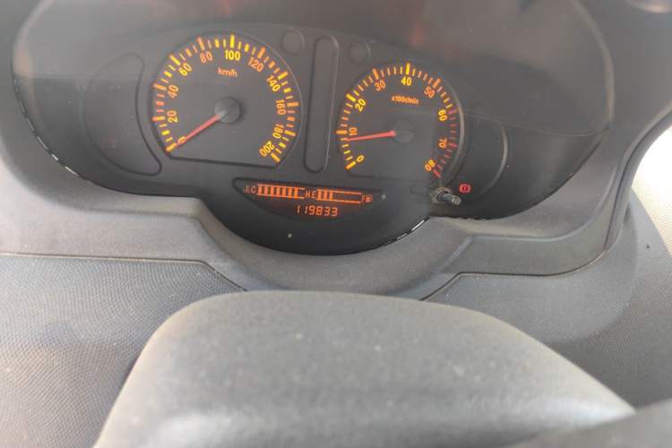 Used JAC Group J3 2012 1.3L Manual Standard Edition Odometer Close Up