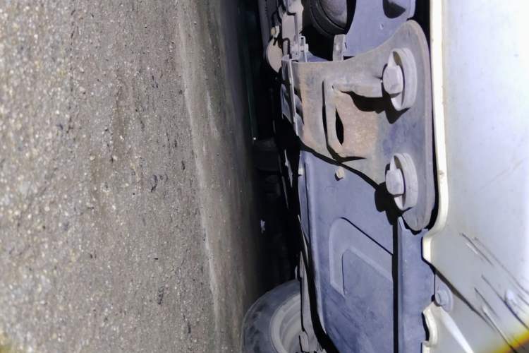 Used JAC Group J3 2012 1.3L Manual Comfort Edition Chassis Front