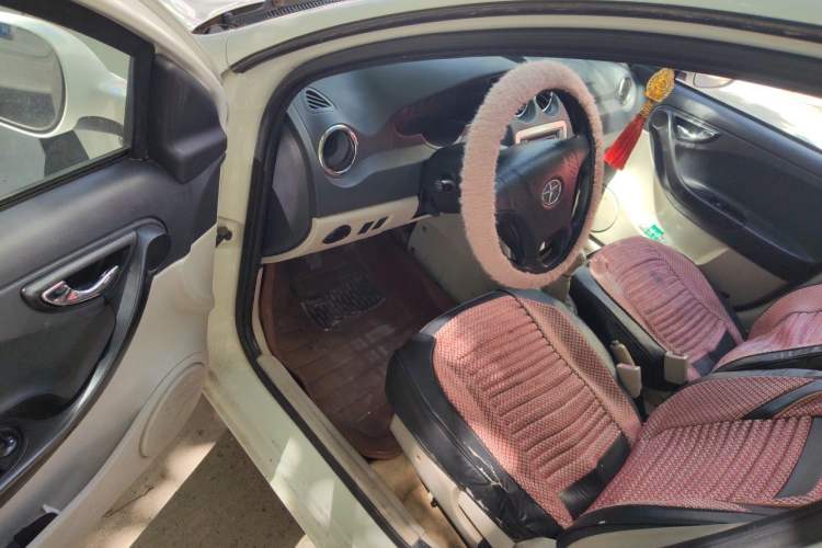 Used JAC Group J3 2012 1.3L Manual Standard Edition Driver Seat