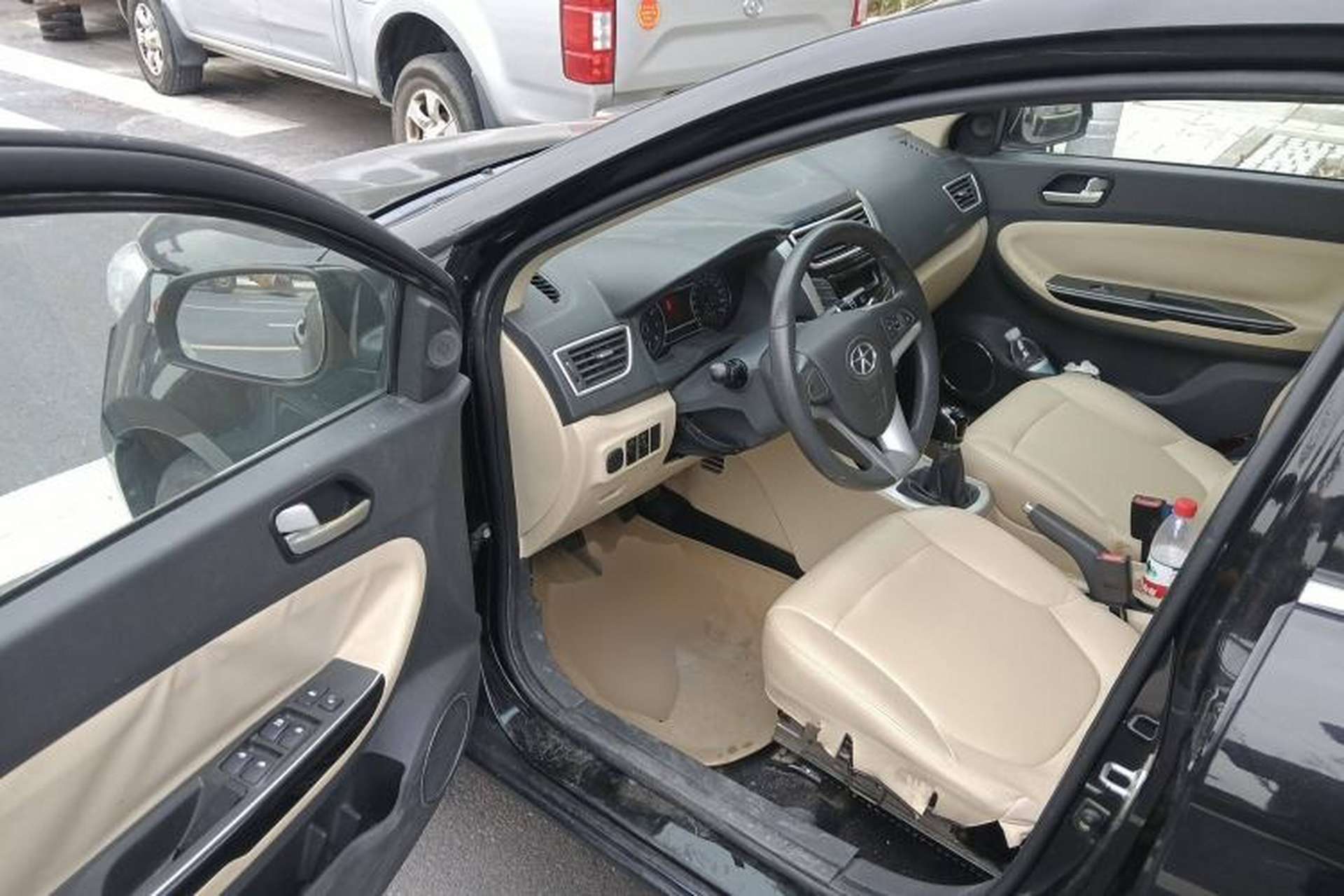 Used JAC Group J6 A30 2013 1.5L Manual Luxury Model China IV Standard Driver Seat