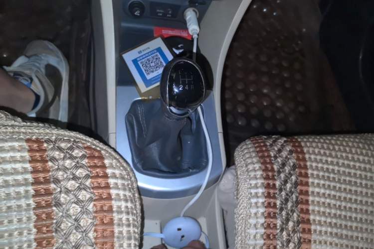 Used JAC Group J6 A30 2013 1.5L Manual Comfort Model China IV Standard Gear Lever
