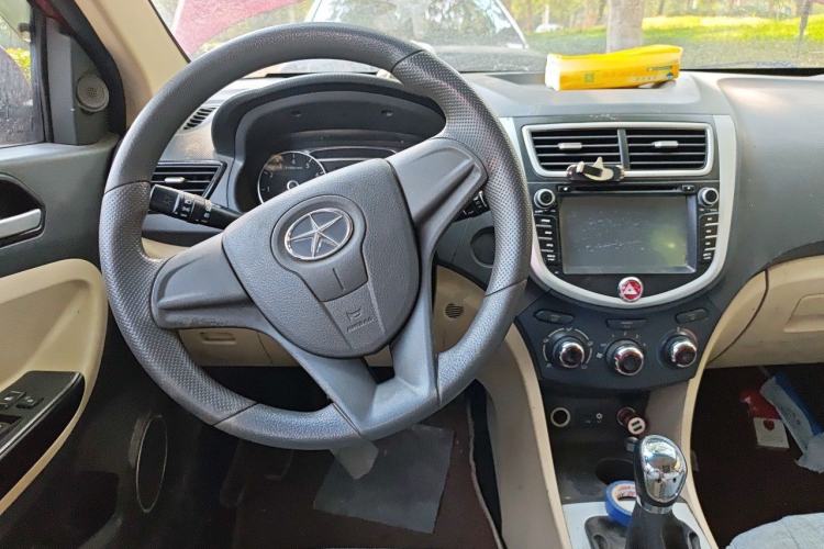 Used JAC Group J6 A30 2013 1.5L Manual Comfort Model China IV Standard Steering Wheel