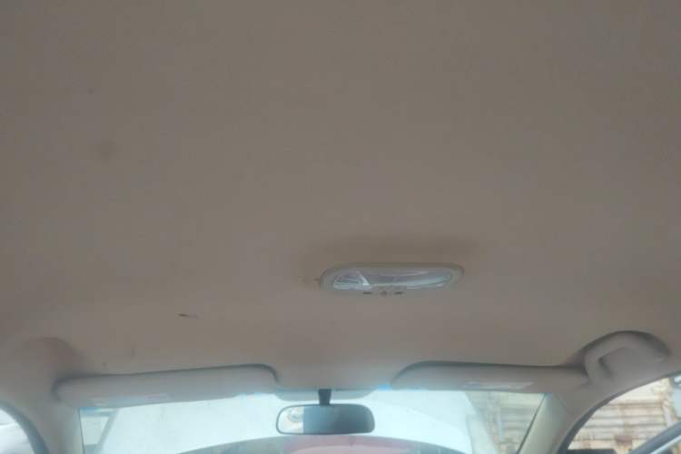 Used JAC Group J6 A30 2013 1.5L CVT Luxury Model China IV Standard Headliner