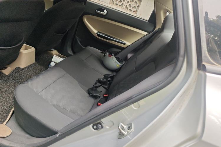 Used JAC Group J6 A30 2013 1.5L Manual Comfort Model China IV Standard Left Rear Seat