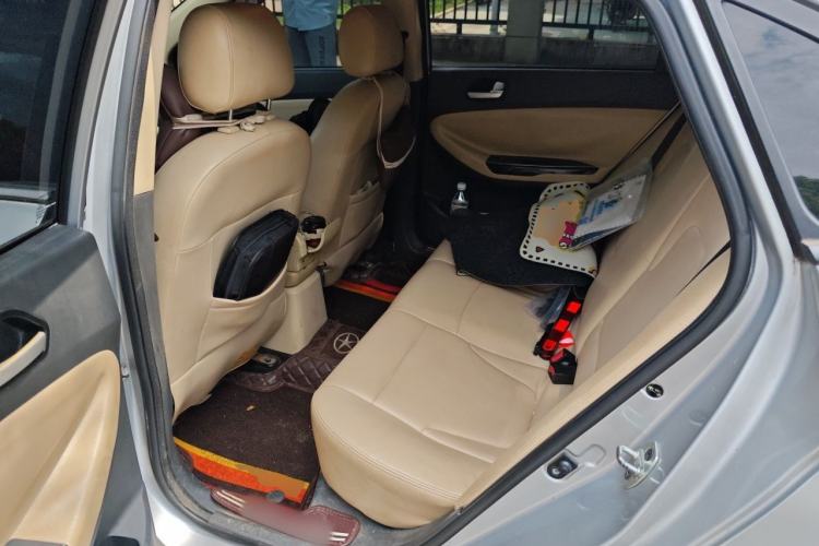 Used JAC Group J6 A30 2013 1.5L CVT Luxury Model China IV Standard Left Rear Seat