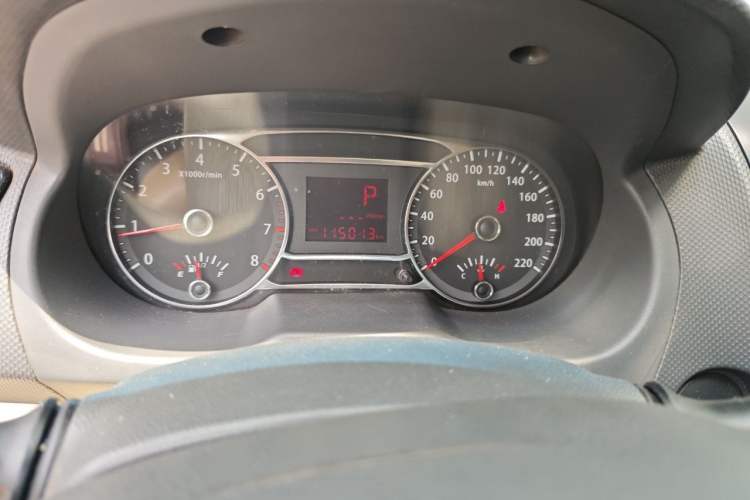 Used JAC Group J6 A30 2013 1.5L CVT Luxury Model China IV Standard Odometer Close Up
