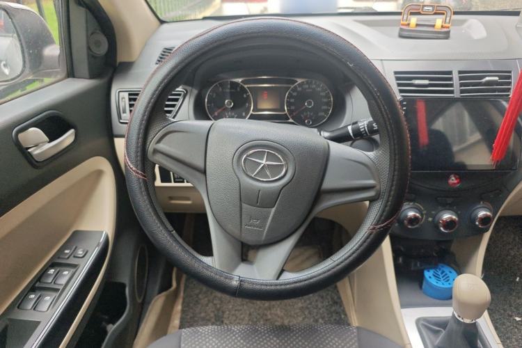 Used JAC Group J6 A30 2013 1.5L Manual Comfort Model China IV Standard Steering Wheel