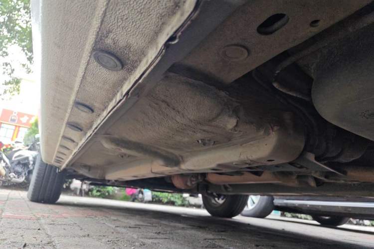 Used JAC Group J6 A30 2013 1.5L CVT Luxury Model China IV Standard Chassis Rear Left