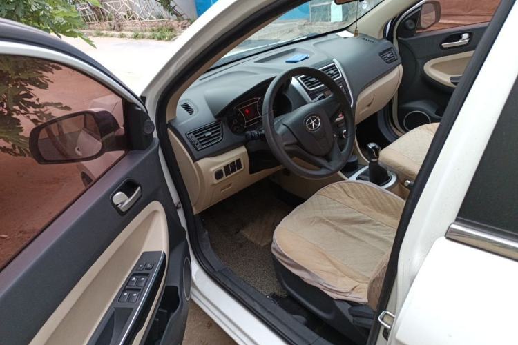 Used JAC Group J6 A30 2013 1.5L Manual Comfort Model China IV Standard Driver Seat