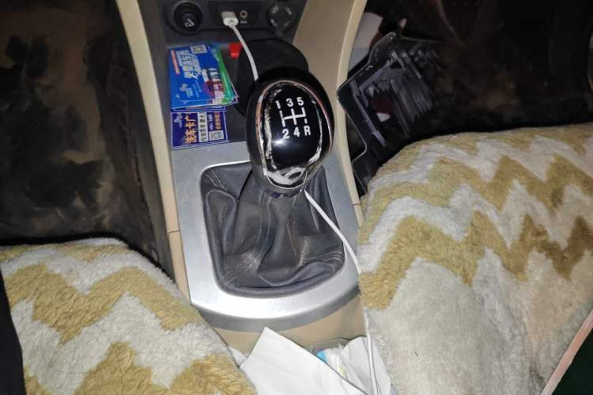 Used JAC Group J6 A30 2013 1.5L Manual Comfort Model China IV Standard Gear Lever