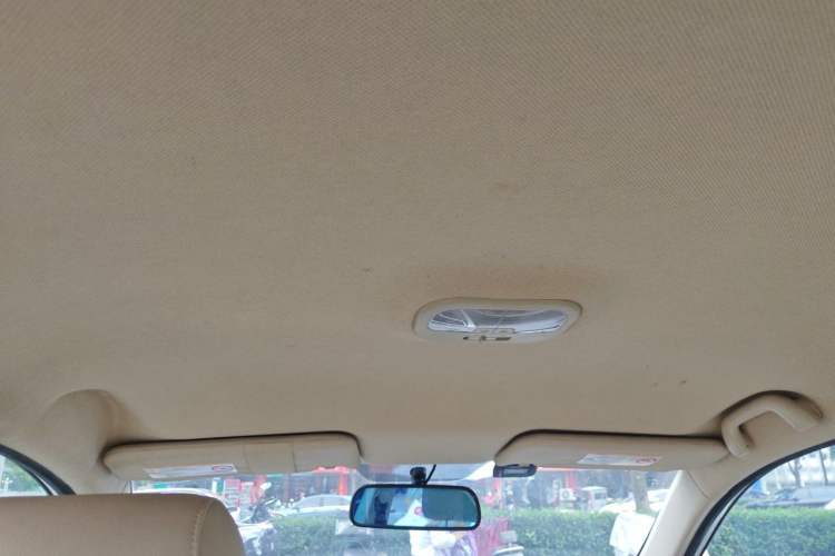 Used JAC Group J6 A30 2013 1.5L CVT Luxury Model China IV Standard Headliner