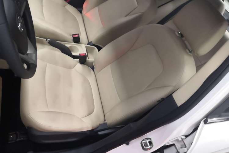 Used JAC Group J6 A30 2013 1.5L Manual Luxury Model China IV Standard Left Front Seat
