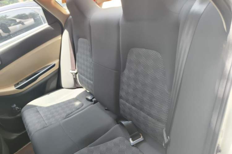 Used JAC Group J6 A30 2013 1.5L Manual Comfort Model China IV Standard Left Rear Seat