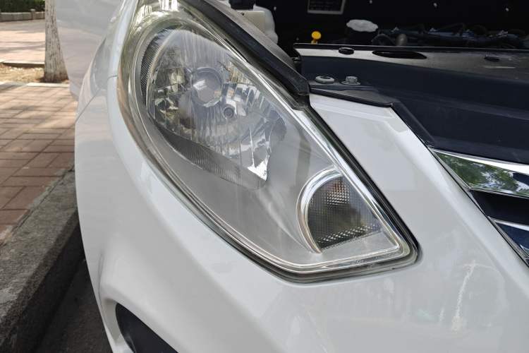 Used JAC Group J6 A30 2013 1.5L Manual Luxury Model China IV Standard Right Front Headlight