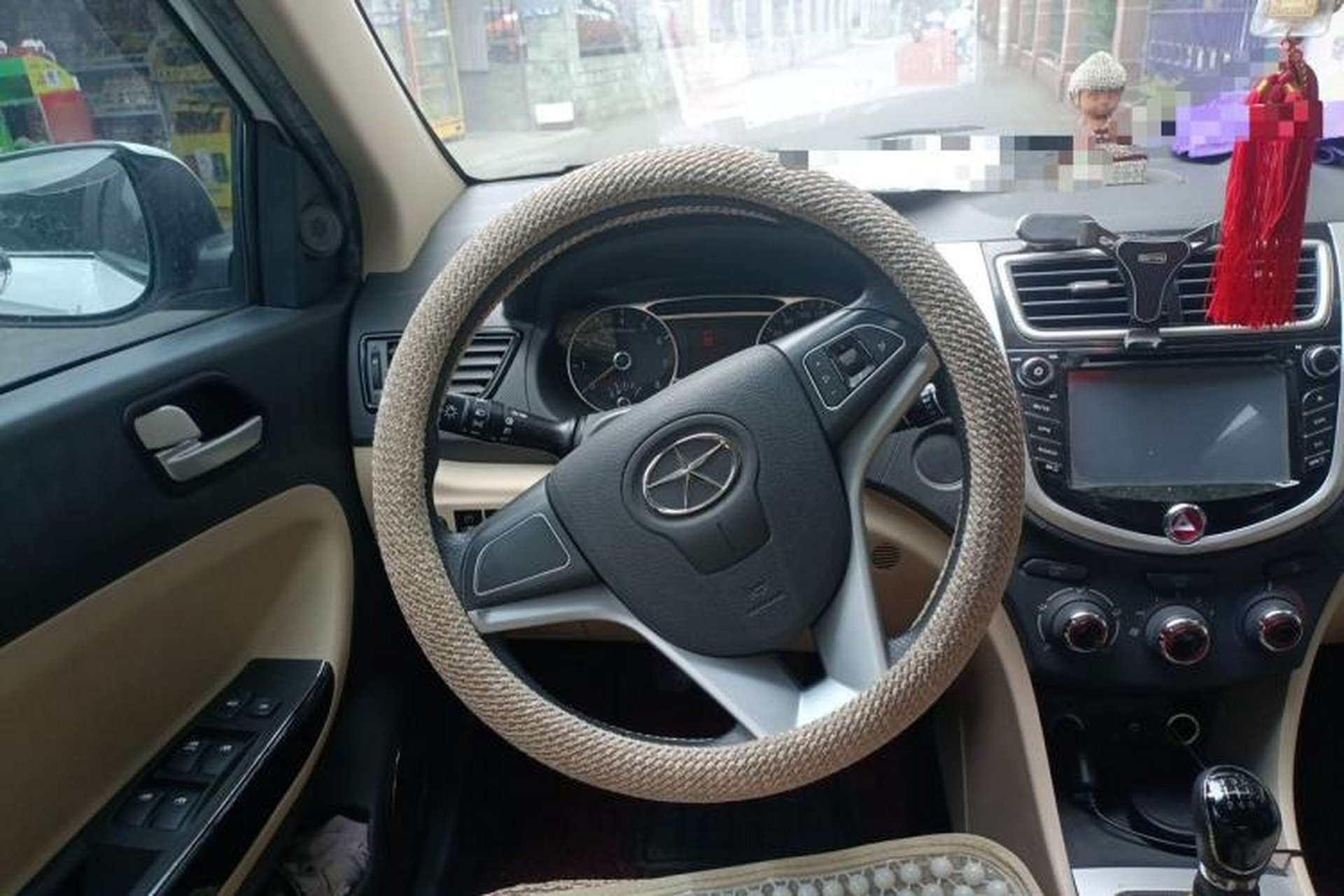 Used JAC Group J6 A30 2013 1.5L Manual Luxury Model China IV Standard Steering Wheel