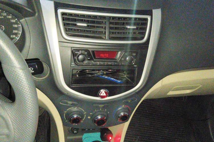 Used JAC Group J6 A30 2016 1.5L Manual Comfort Version China V Standard Audio And AC Panel