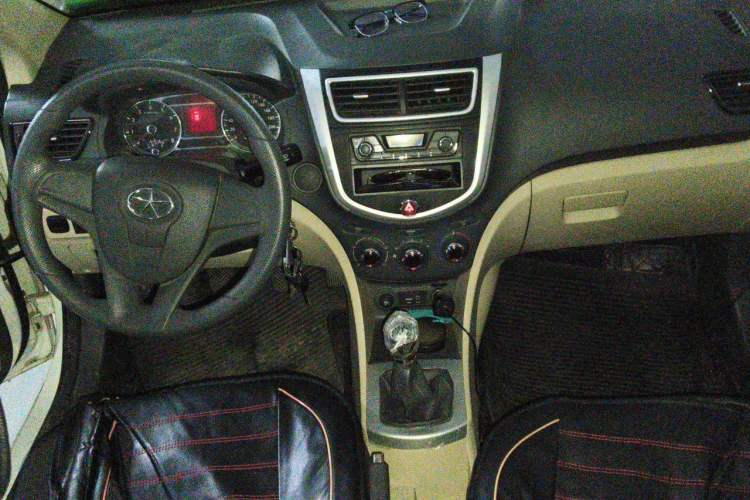 Used JAC Group J6 A30 2016 1.5L Manual Comfort Version China V Standard Center Console