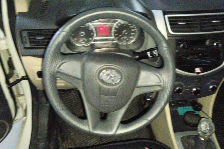 Used JAC Group J6 A30 2016 1.5L Manual Comfort Version China V Standard Steering Wheel