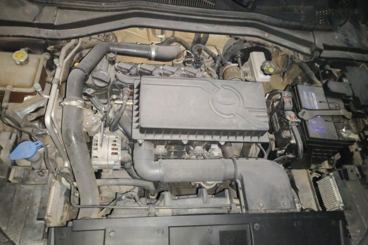 Used JAC Group J7 2020 1.5T CVT Superior Trim Engine Bay