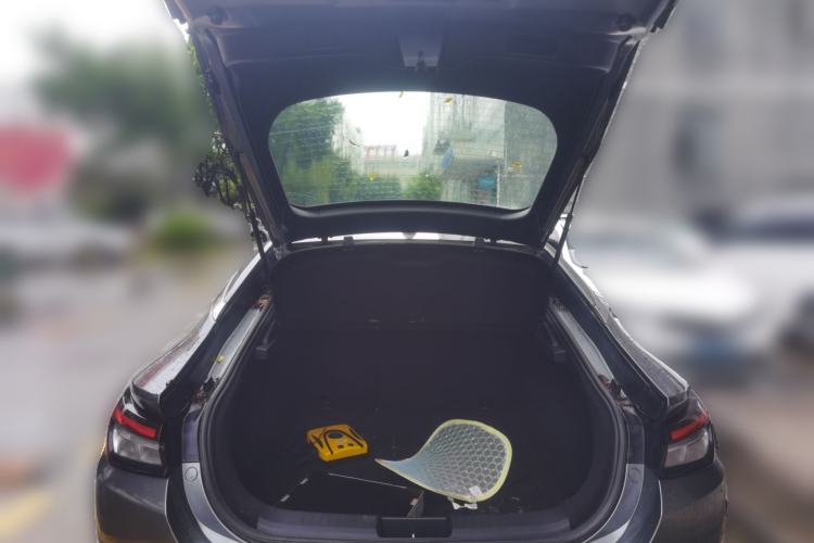 Used JAC Group J7 2020 1.5T CVT Superior Trim Trunk