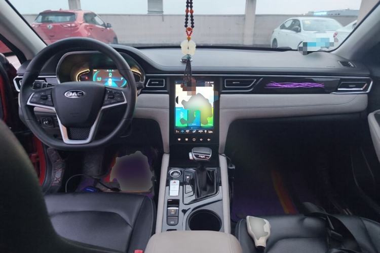 Used JAC Group J7 2020 1.5T CVT Dream Edition Center Console