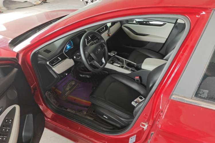 Used JAC Group J7 2020 1.5T CVT Dream Edition Driver Seat