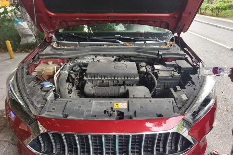 Used JAC Group J7 2020 1.5T CVT Superior Trim Engine Bay