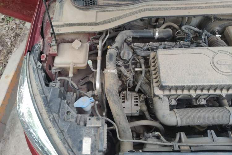 Used JAC Group J7 2020 1.5T CVT Superior Trim Engine Bay Right