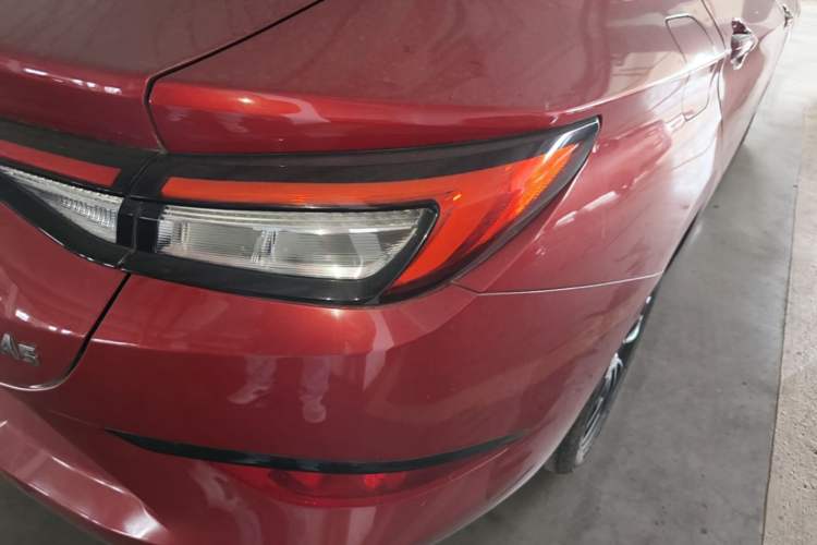 Used JAC Group J7 2020 1.5T CVT Dream Edition Exterior 3