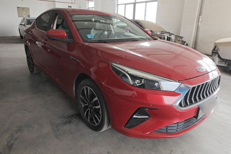 Used JAC Group J7 2020 1.5T CVT Dream Edition Front Right 45 Deg