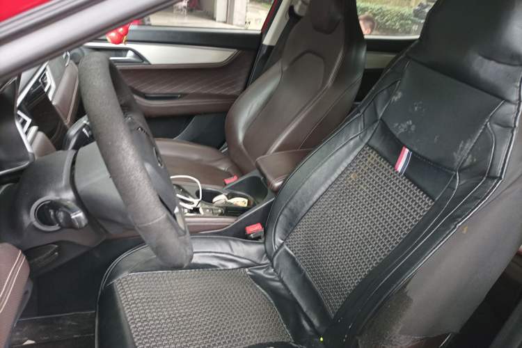 Used JAC Group J7 2020 1.5T CVT Elite Model Left Front Seat