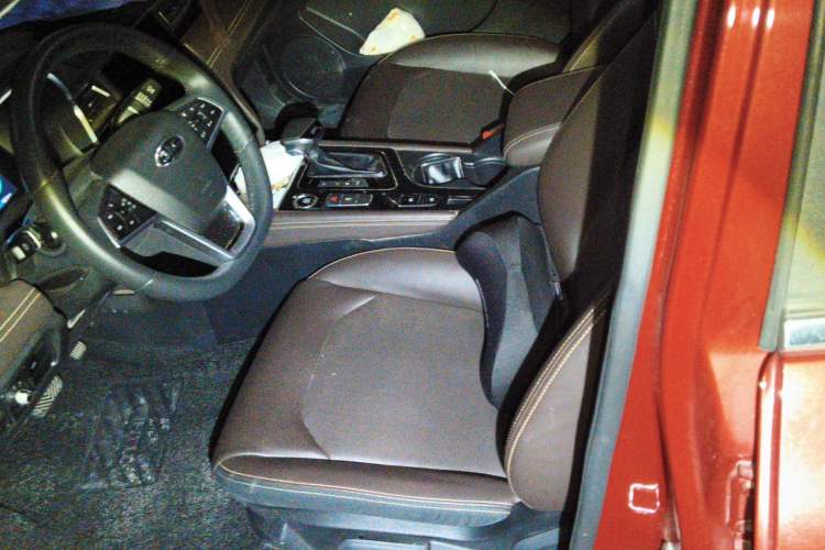 Used JAC Group J7 2020 1.5T CVT Beyond+ Trim Left Front Seat