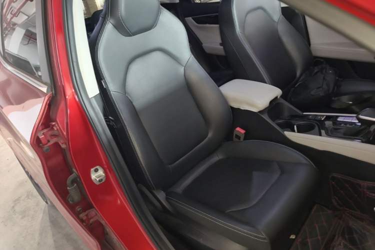 Used JAC Group J7 2020 1.5T CVT Dream Edition Right Front Seat