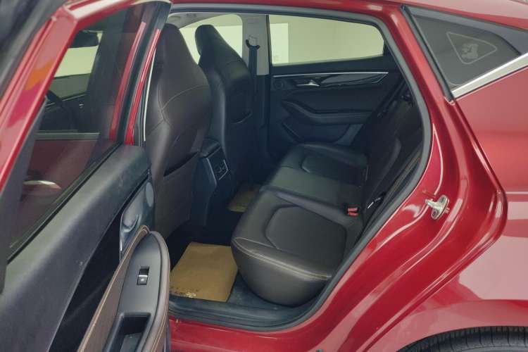 Used JAC Group J7 2020 1.5T CVT Superior Trim Right Rear Seat