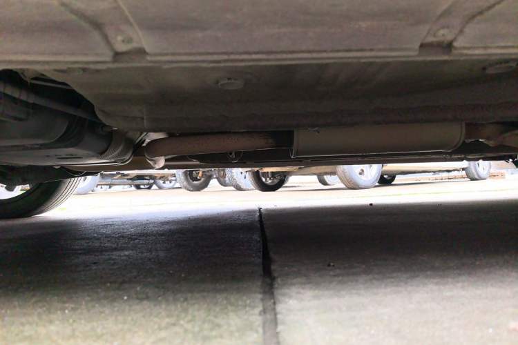 Used JAC Group J7 2020 1.5T CVT Superior Trim Right Side Sill