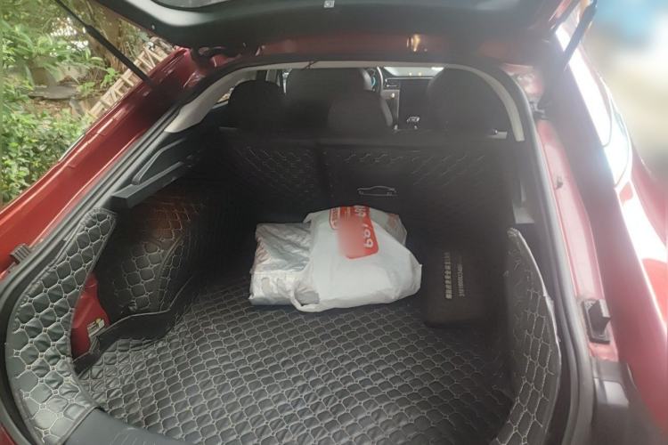 Used JAC Group J7 2020 1.5T CVT Superior Trim Trunk