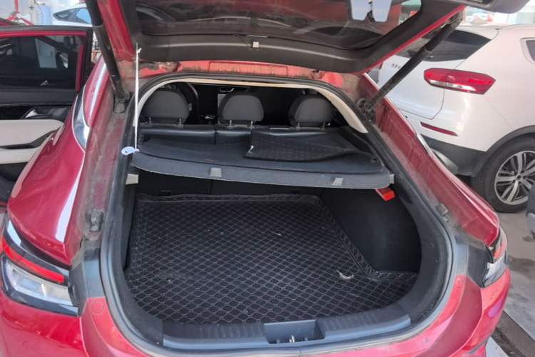 Used JAC Group J7 2020 1.5T CVT Dream Edition Trunk