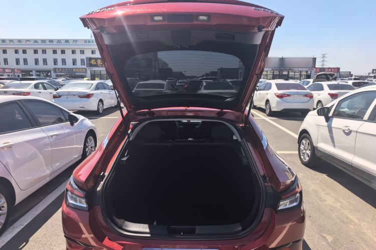 Used JAC Group J7 2020 1.5T CVT Elite Model Trunk