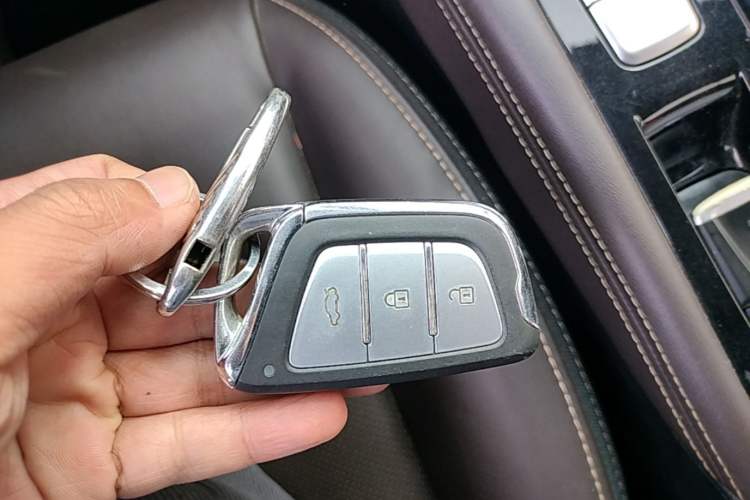 Used JAC Group J7 2020 1.5T CVT Elite Model Vehicle Key