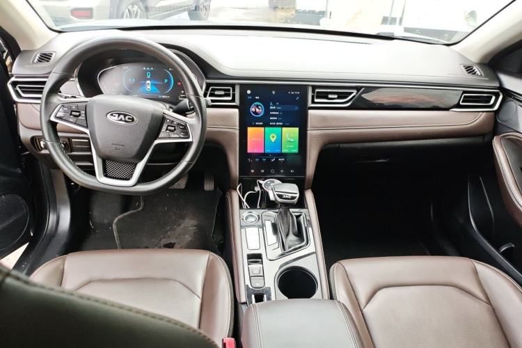Used JAC Group J7 2020 1.5T CVT Superior Trim Center Console
