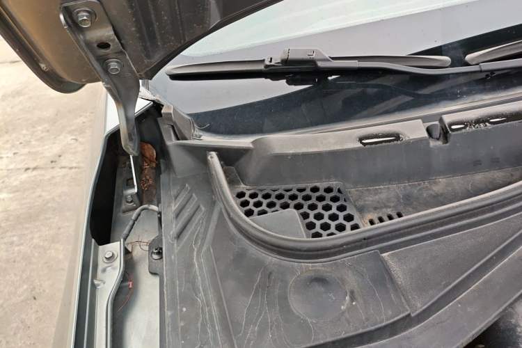 Used JAC Group J7 2020 1.5T CVT Superior Trim Engine Bay Right
