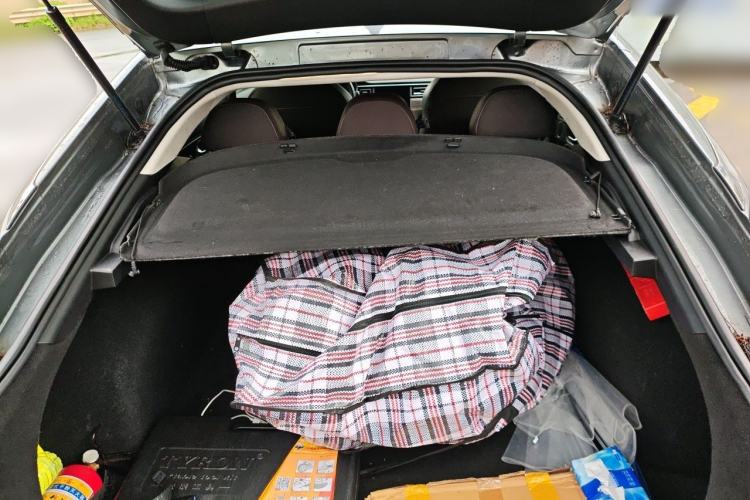 Used JAC Group J7 2020 1.5T CVT Superior Trim Trunk