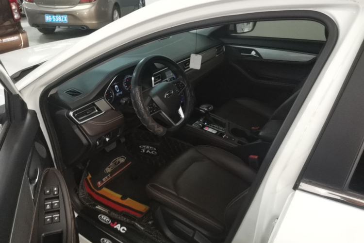 Used JAC Group J7 2020 1.5T CVT Elite Model Driver Seat