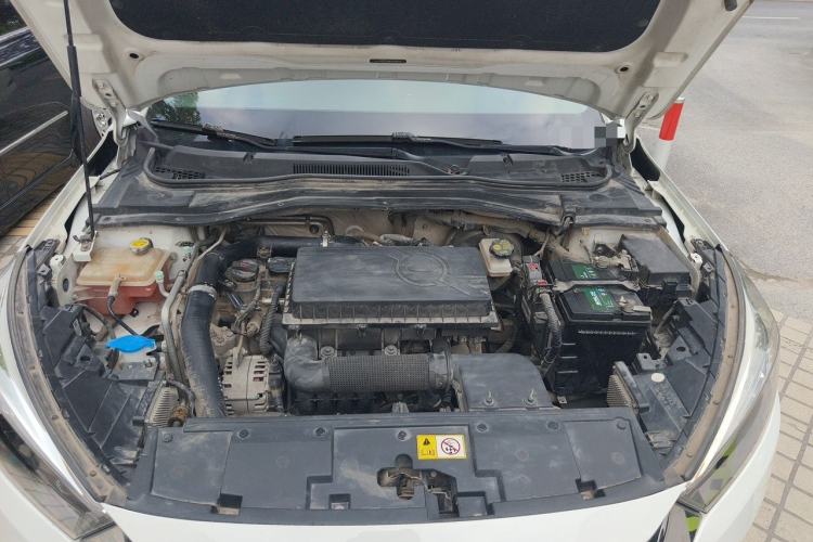 Used JAC Group J7 2020 1.5T CVT Superior Trim Engine Bay