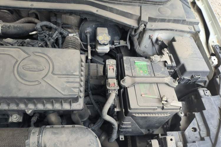 Used JAC Group J7 2020 1.5T CVT Superior Trim Engine Bay Left