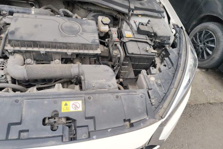 Used JAC Group J7 2020 1.5T CVT Superior Trim Engine Bay Left
